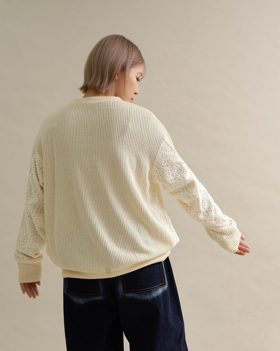 レース切り替えふんわりニットプルオーバー