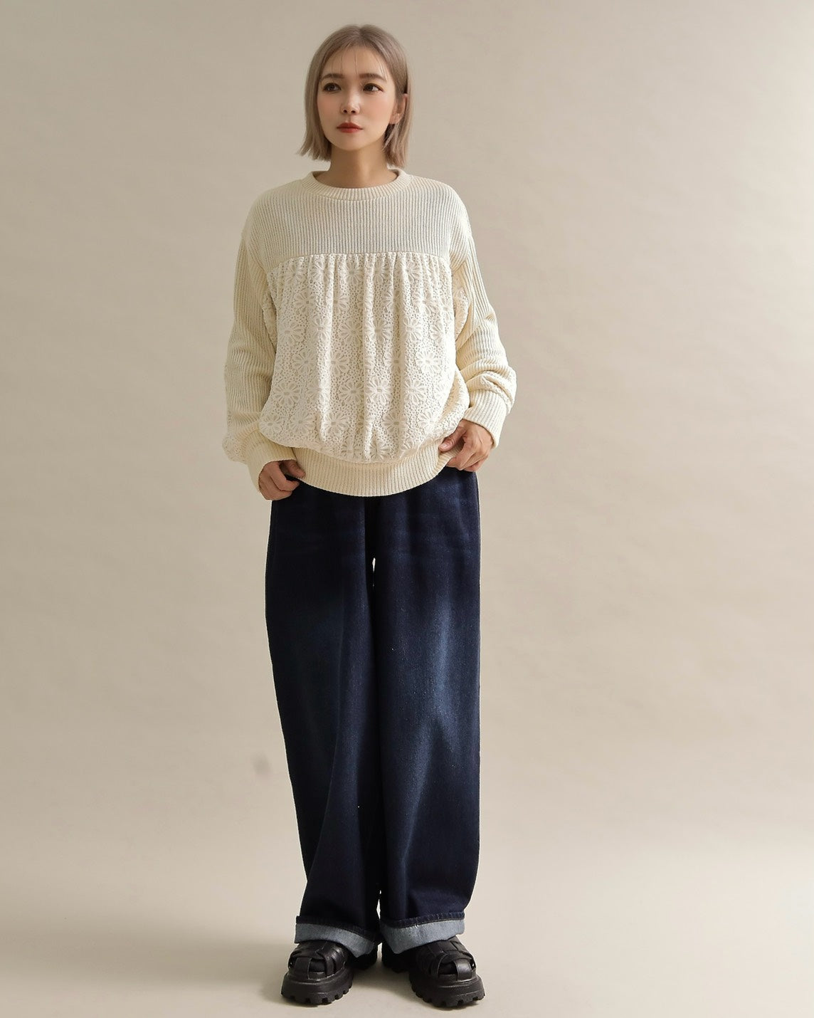 レース切り替えふんわりニットプルオーバー