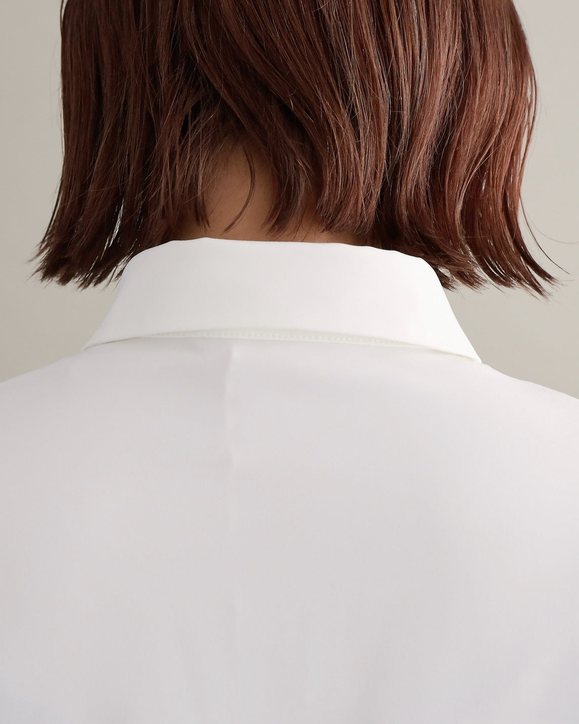 アシンメトリーレースシャツ