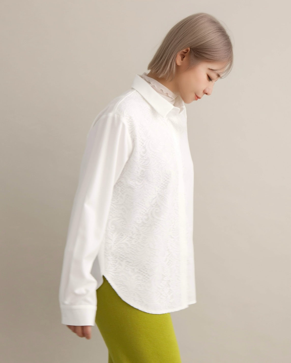 アシンメトリーレースシャツ