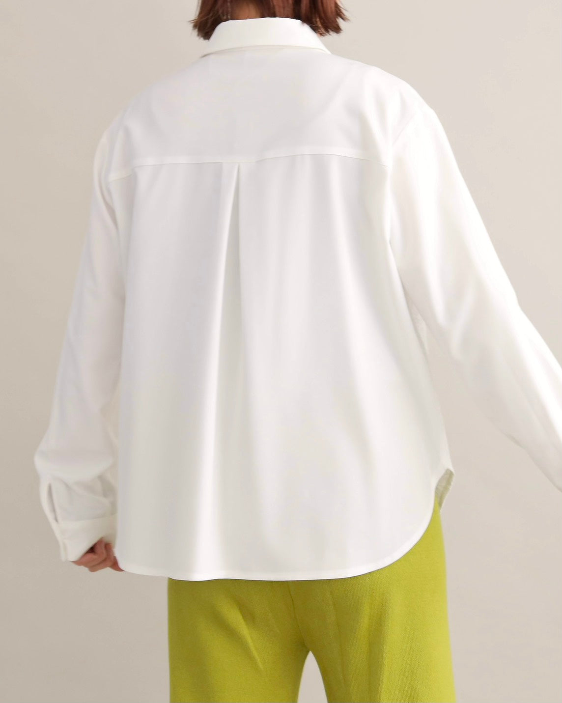 アシンメトリーレースシャツ