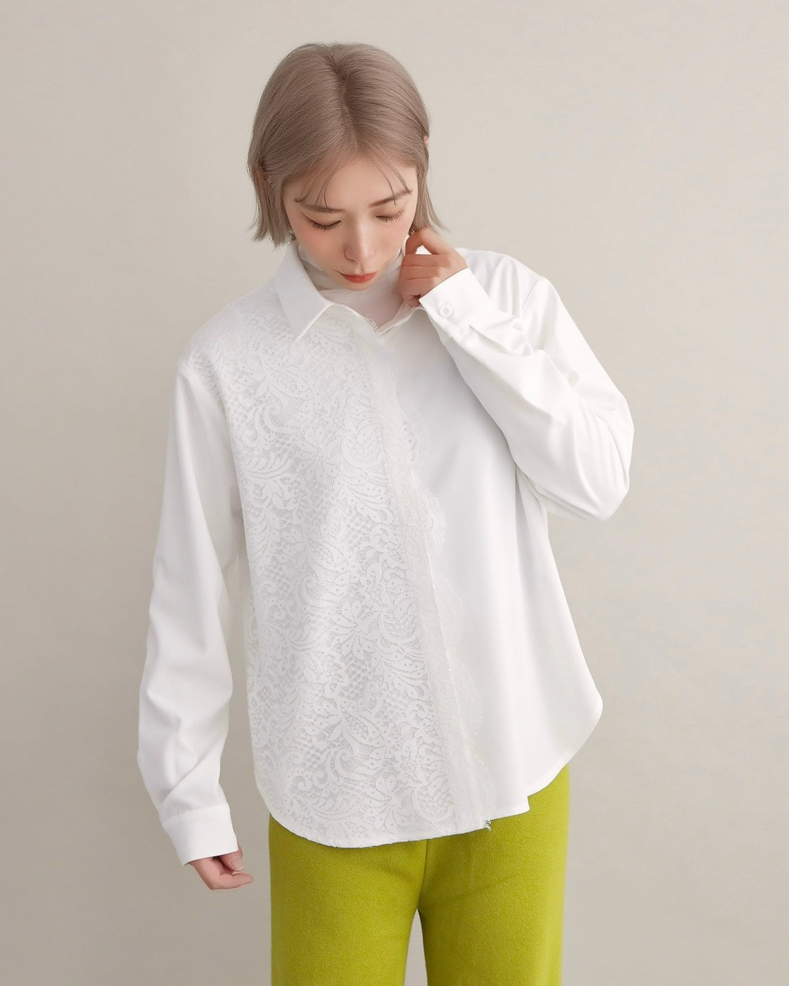 アシンメトリーレースシャツ