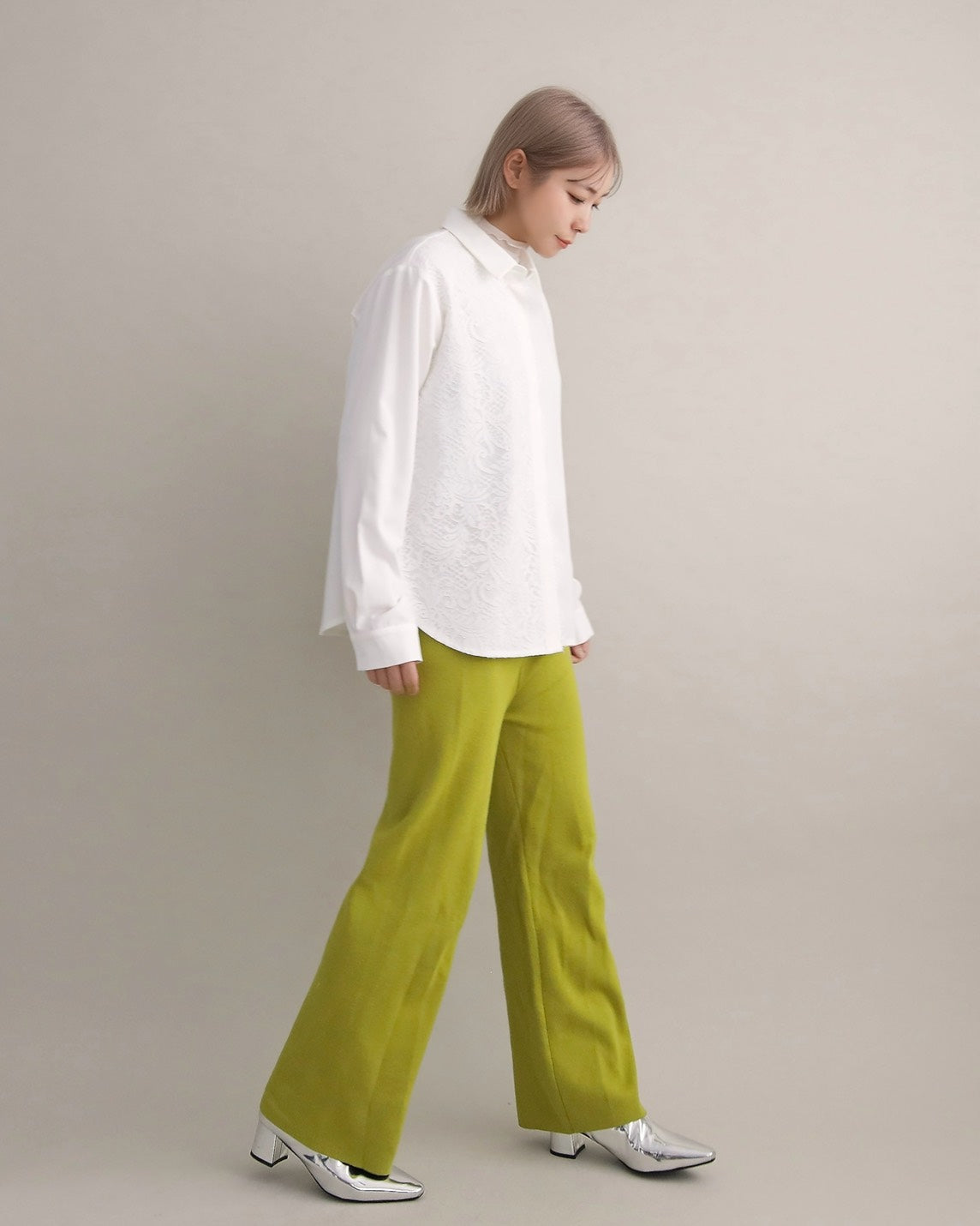 アシンメトリーレースシャツ