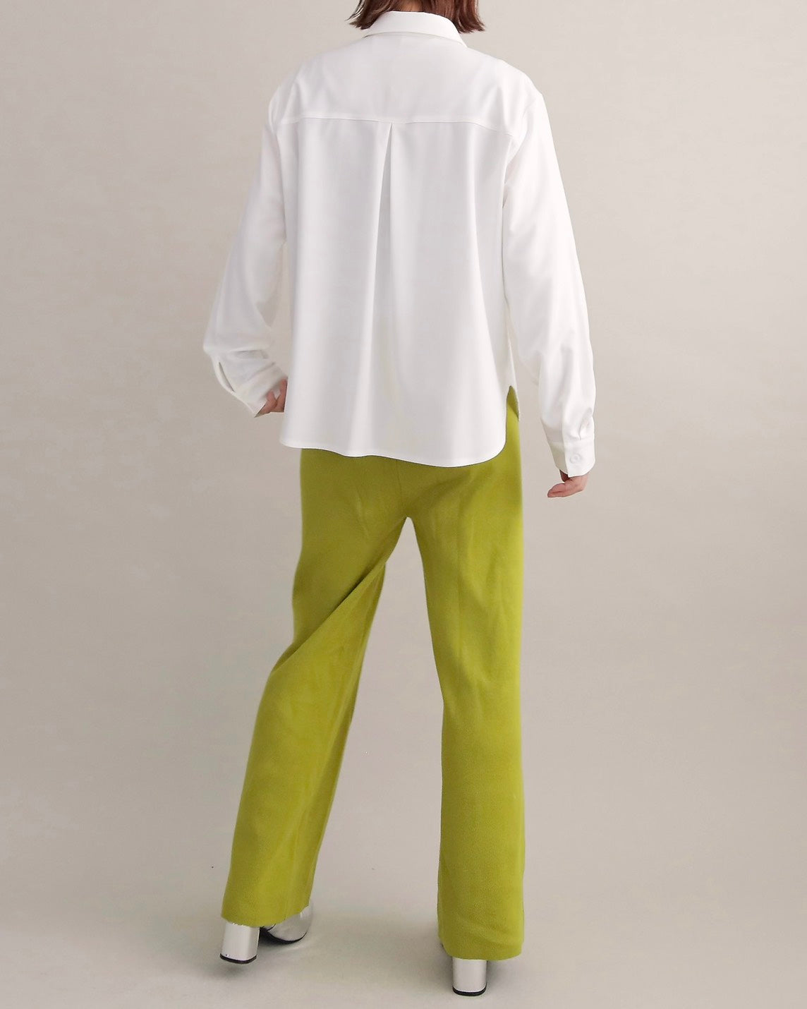 アシンメトリーレースシャツ