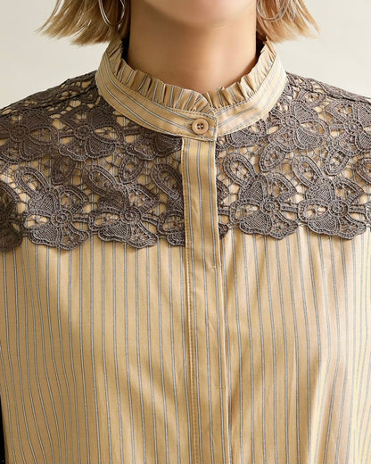 レースコンビ・スタンドカラーブラウス