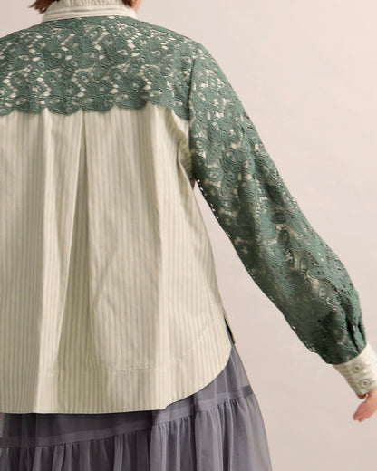 レースコンビ・スタンドカラーブラウス
