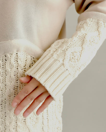 ケーブルニット切替フーディープルオーバー