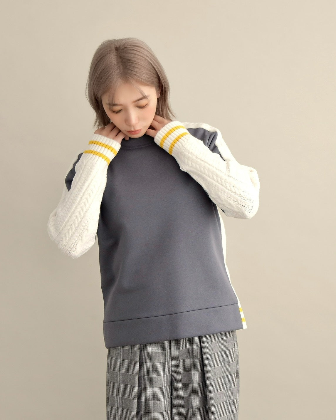 ケーブルスリーブプルオーバー