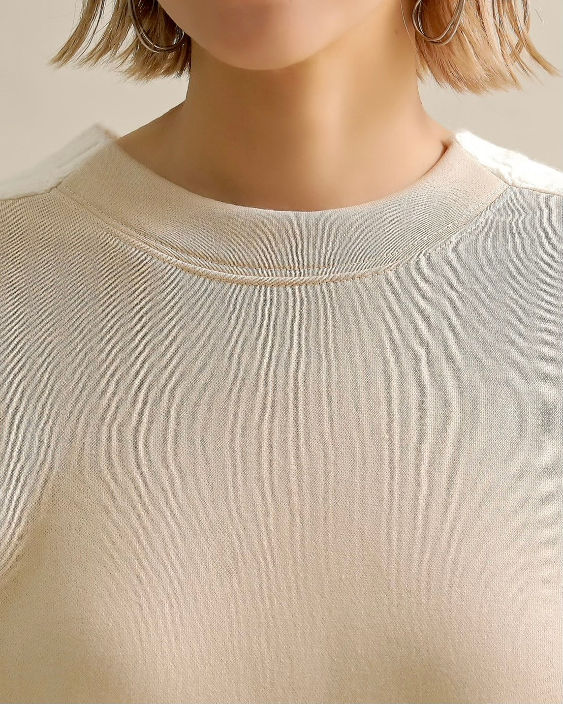 ケーブルスリーブプルオーバー