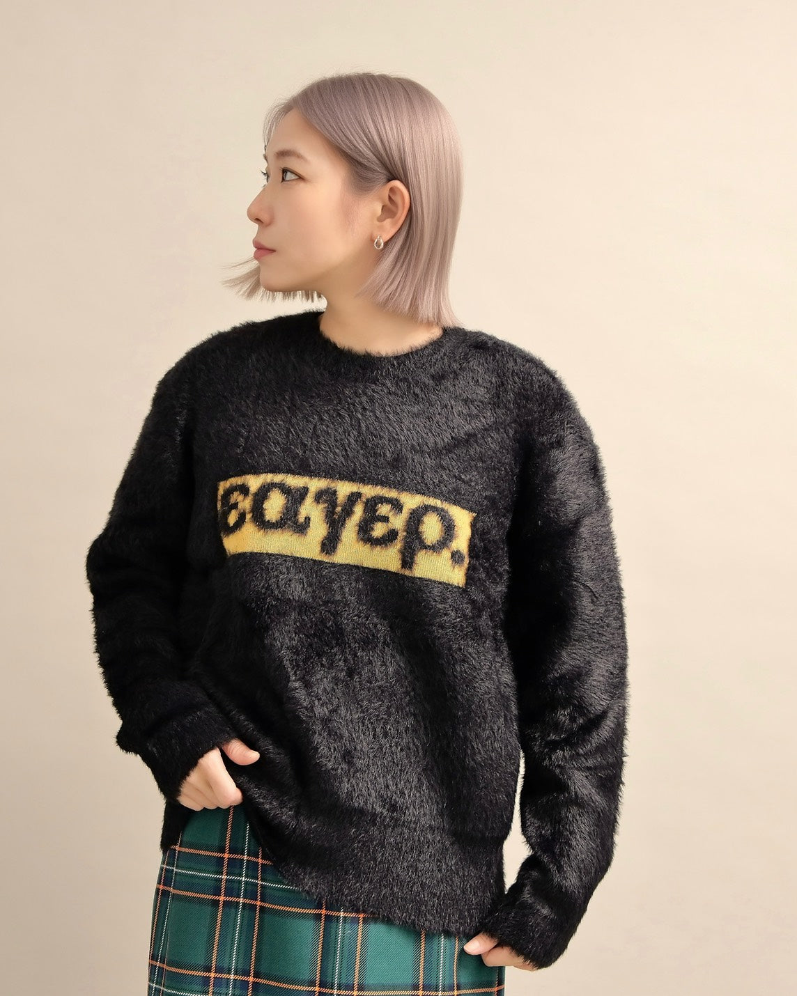 シャギーロゴニットプルオーバー