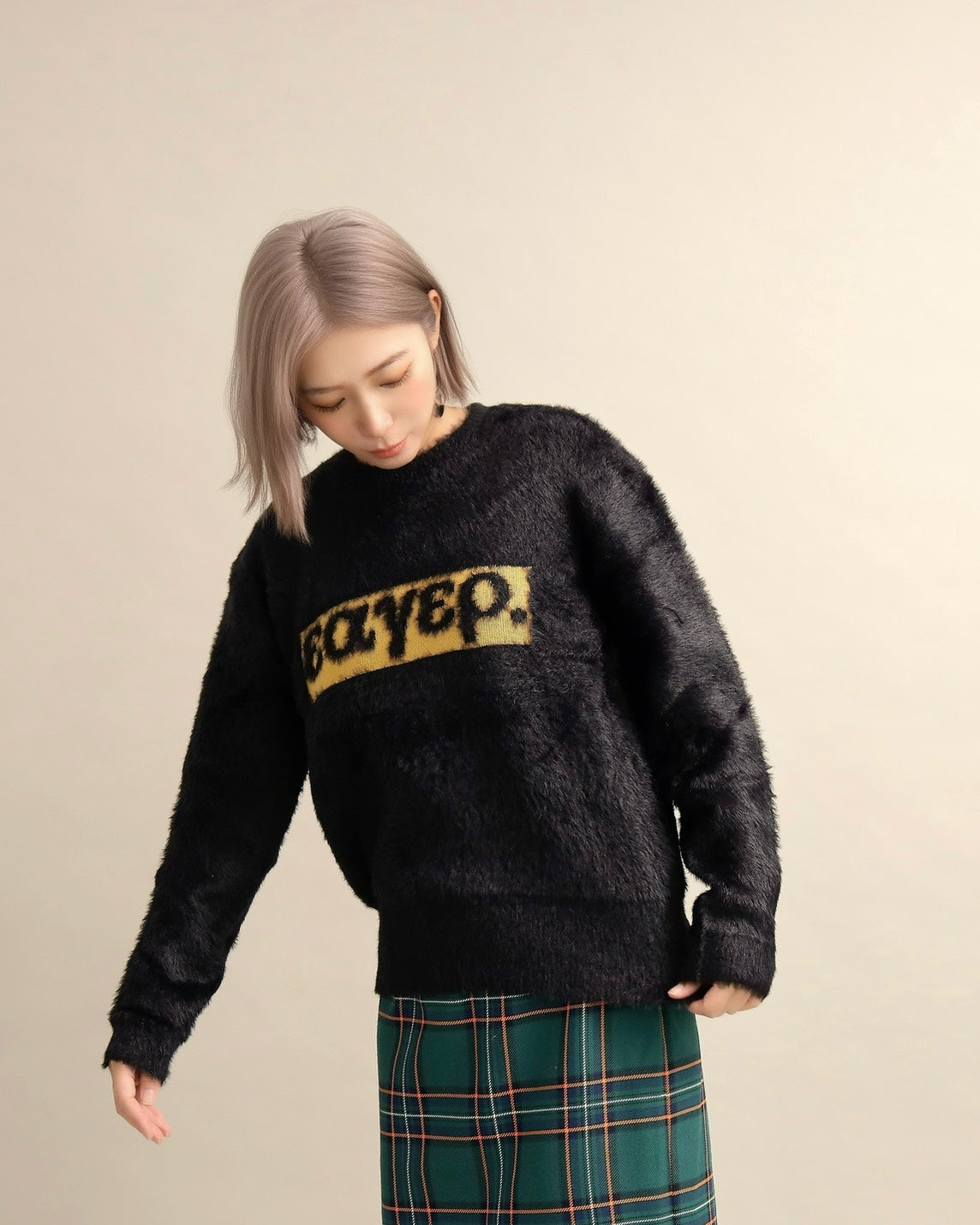 シャギーロゴニットプルオーバー