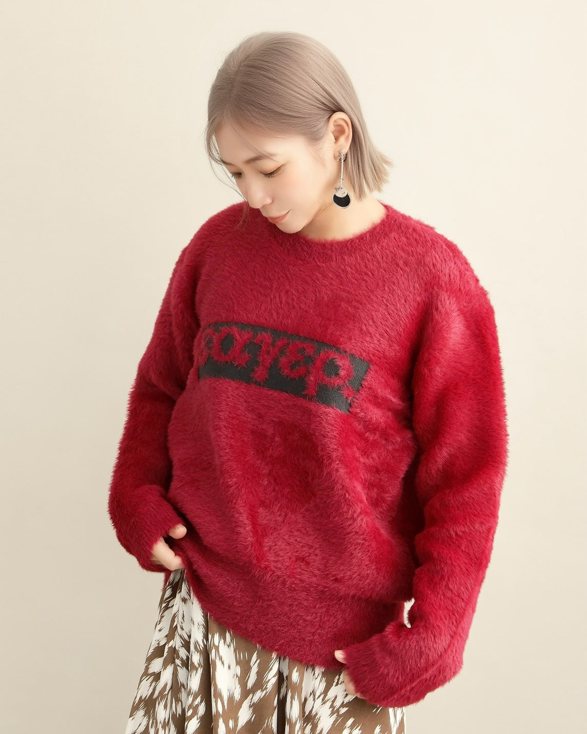 シャギーロゴニットプルオーバー