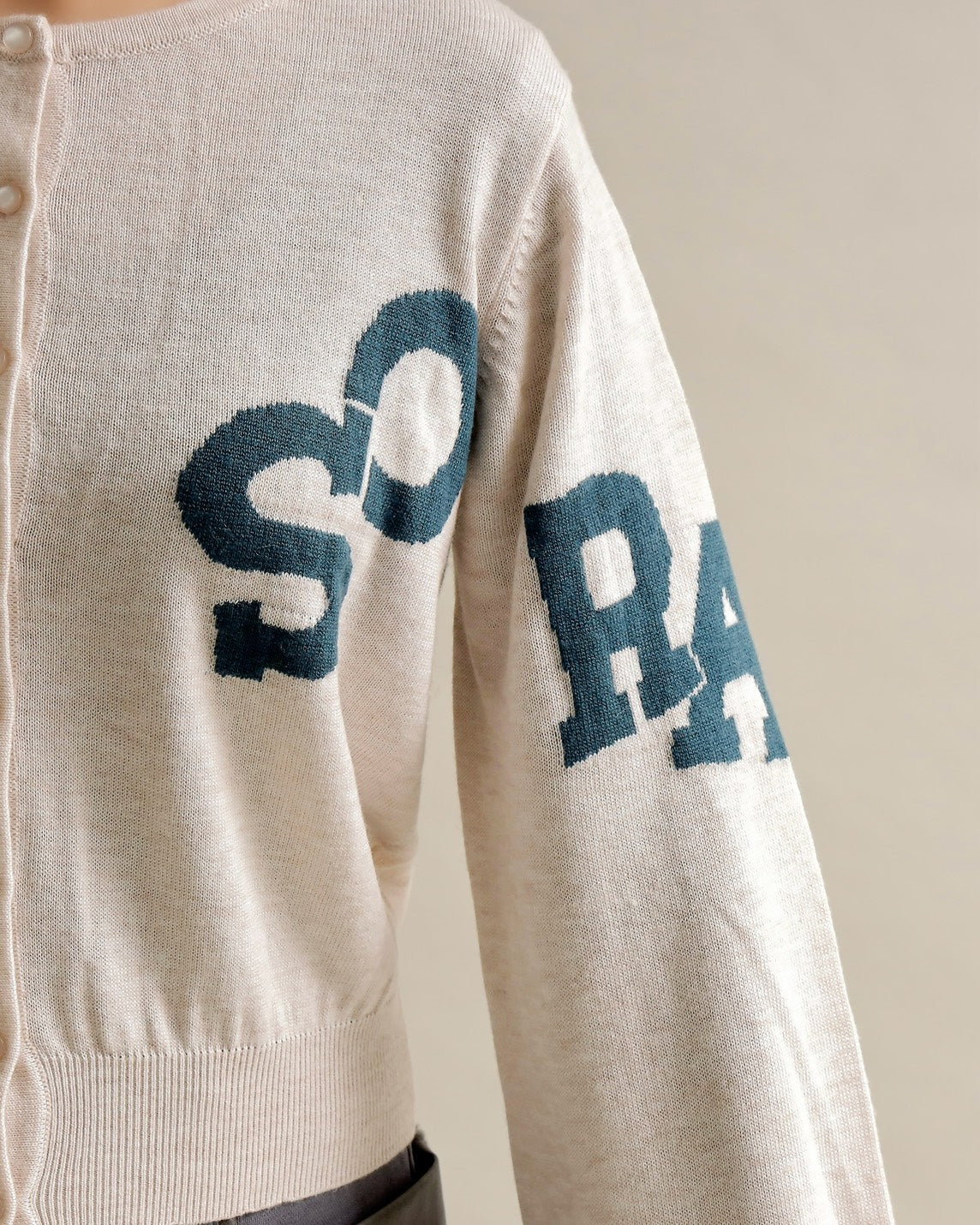 SORAロゴジャガードニットカーディガン
