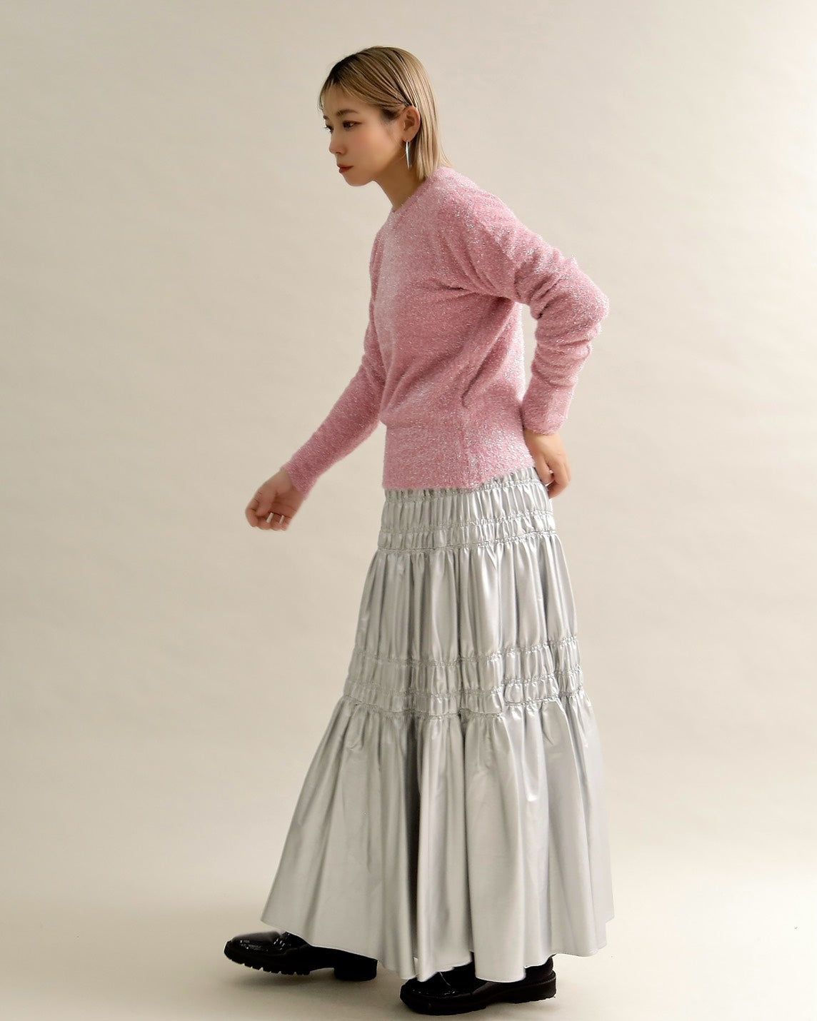 グリッターソフトクルーネックニット