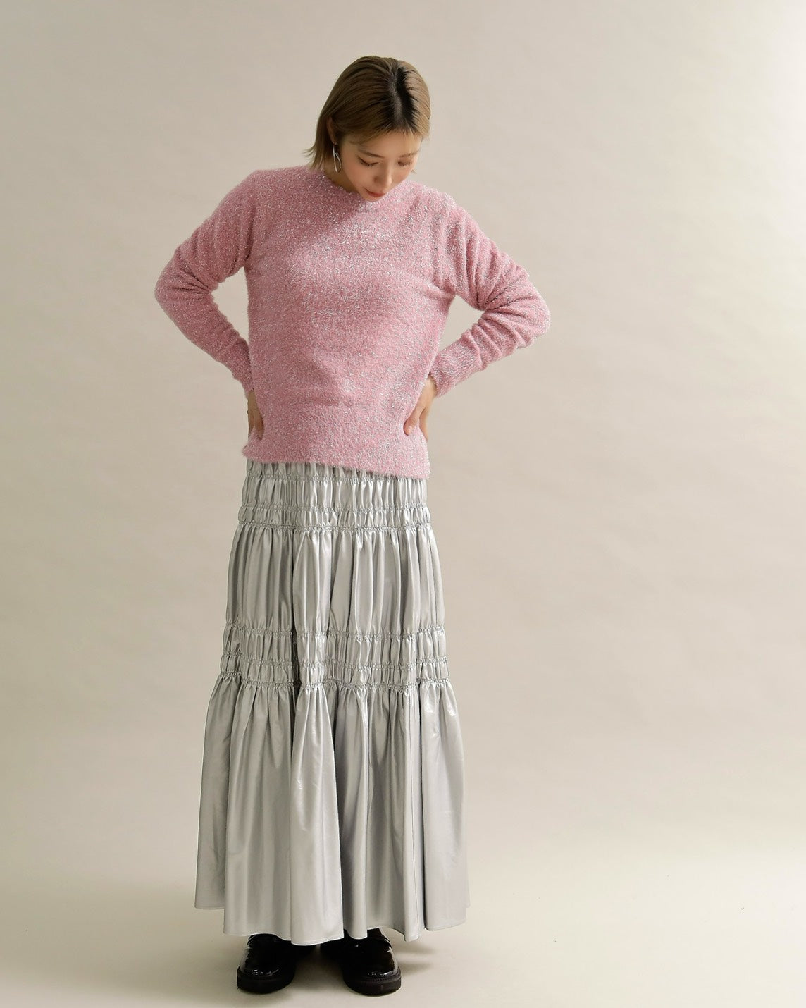 グリッターソフトクルーネックニット