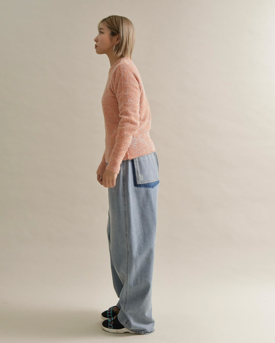 グリッターソフトクルーネックニット