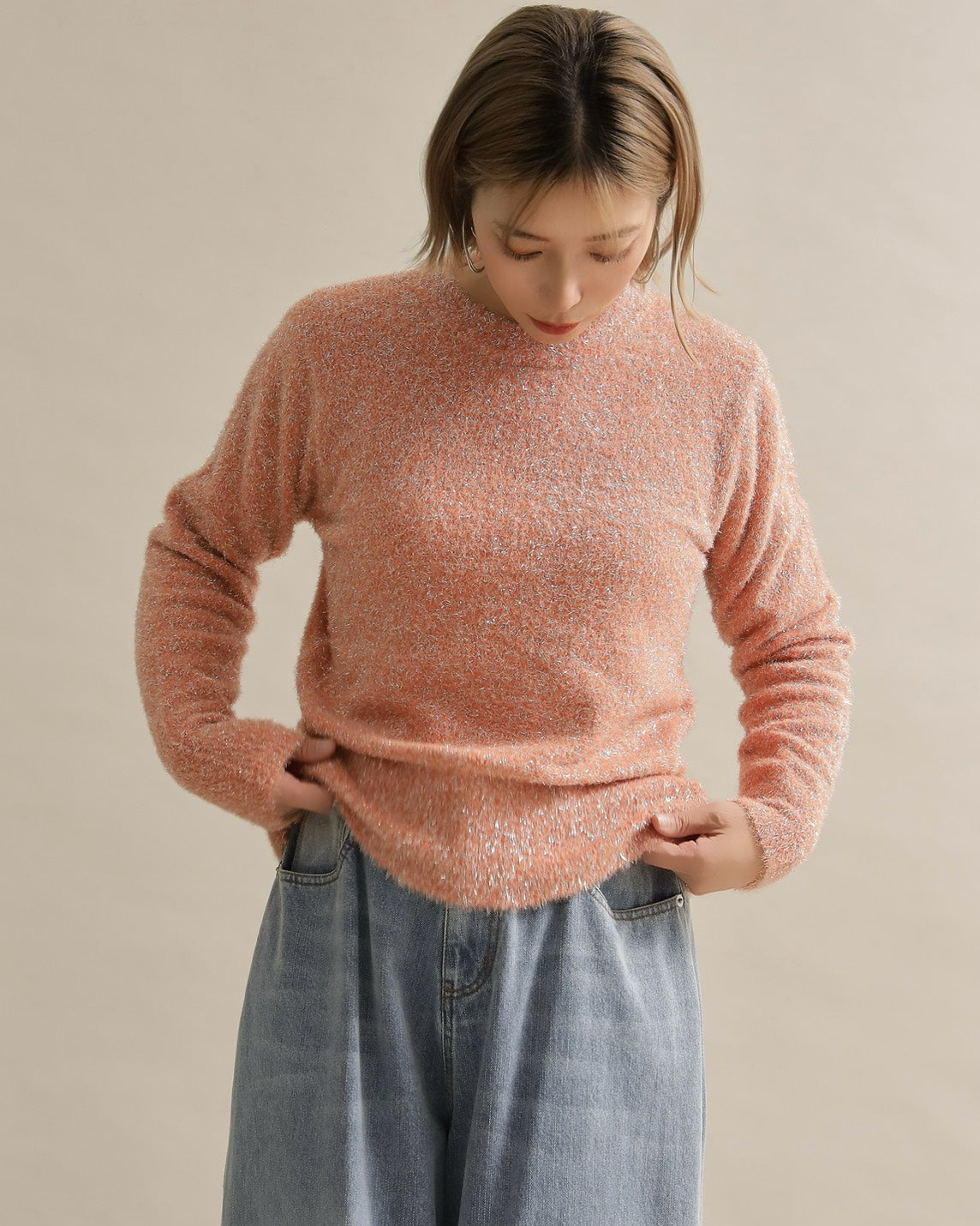 グリッターソフトクルーネックニット
