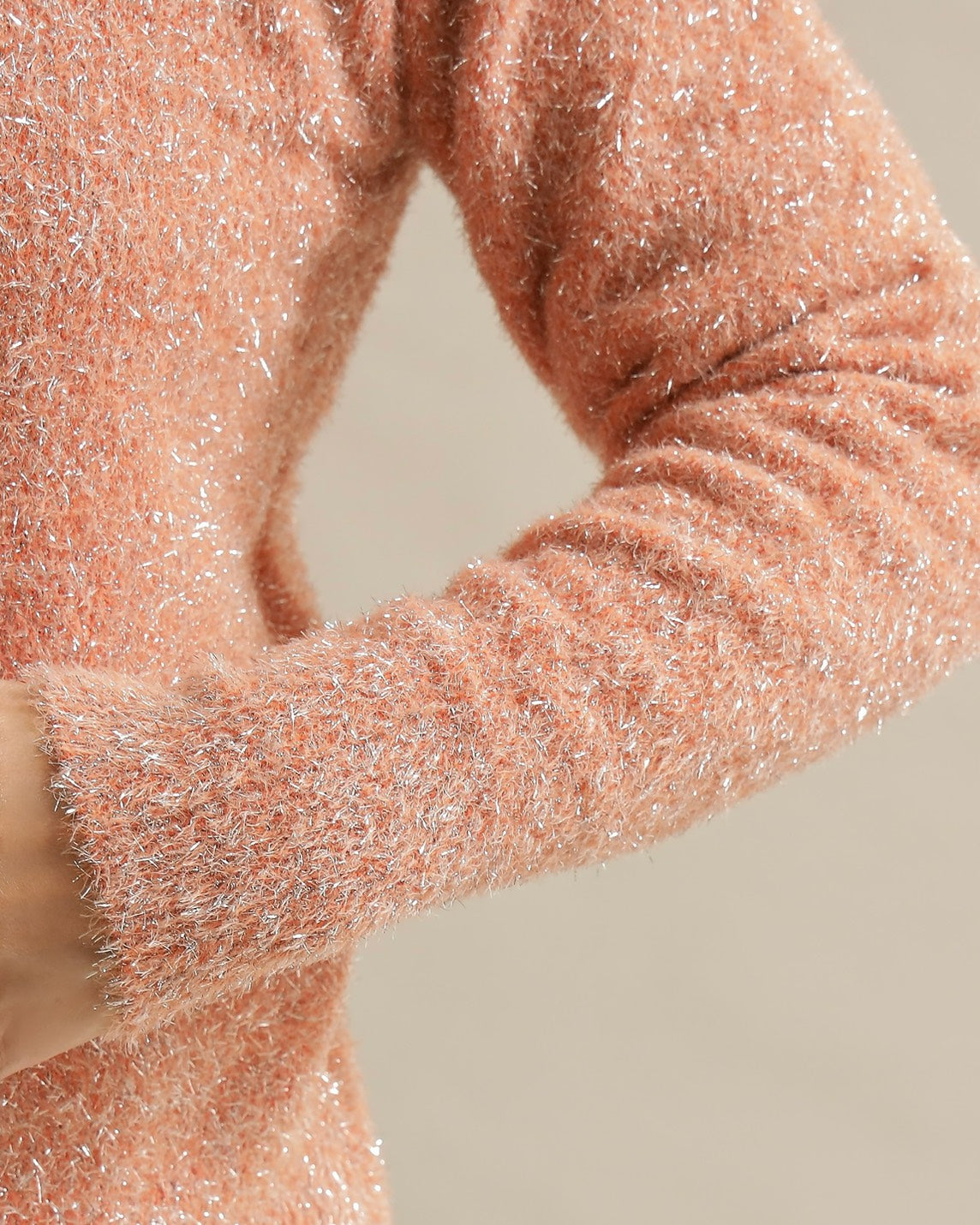 グリッターソフトクルーネックニット