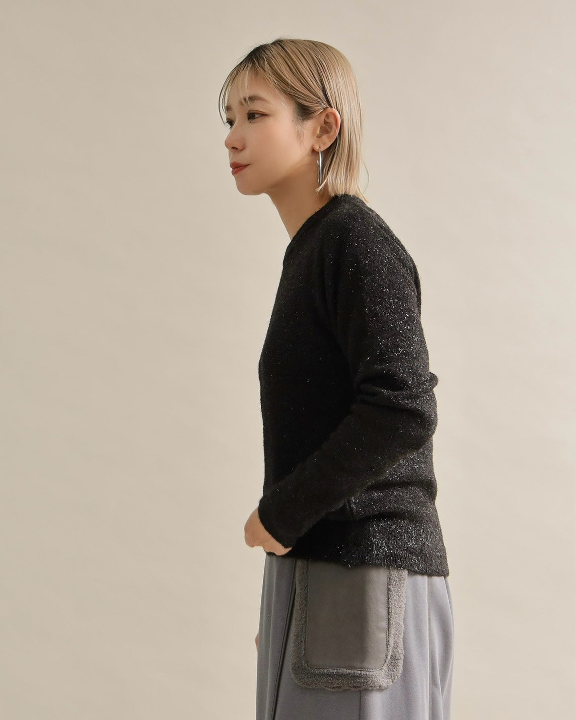 グリッターソフトクルーネックニット