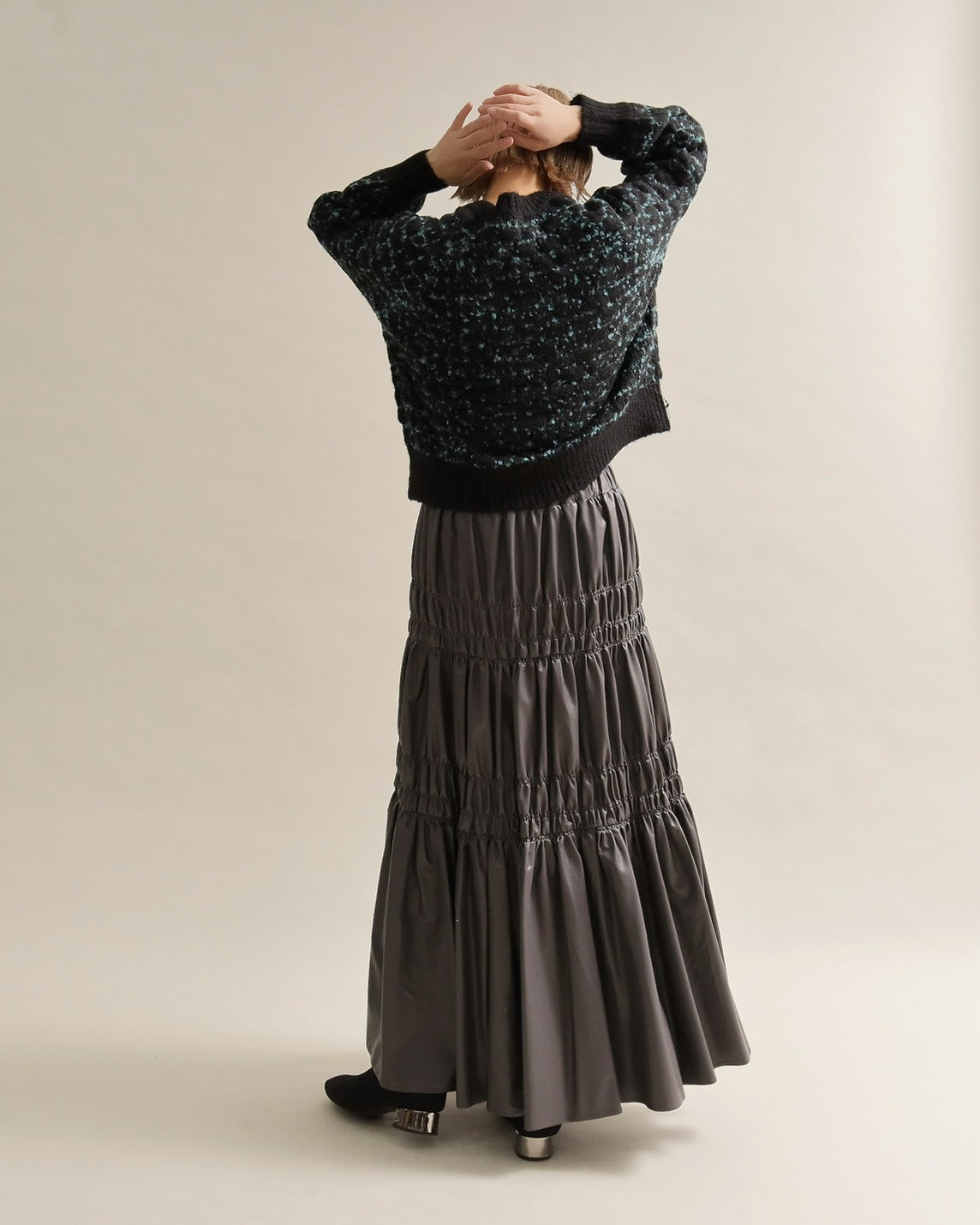 ミックスツイードクルーネックニット