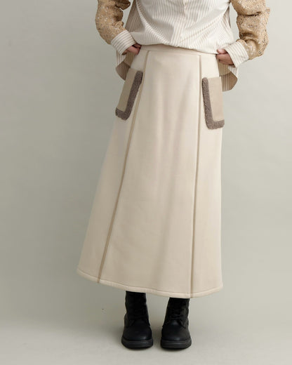 ボアポケットロングスカート