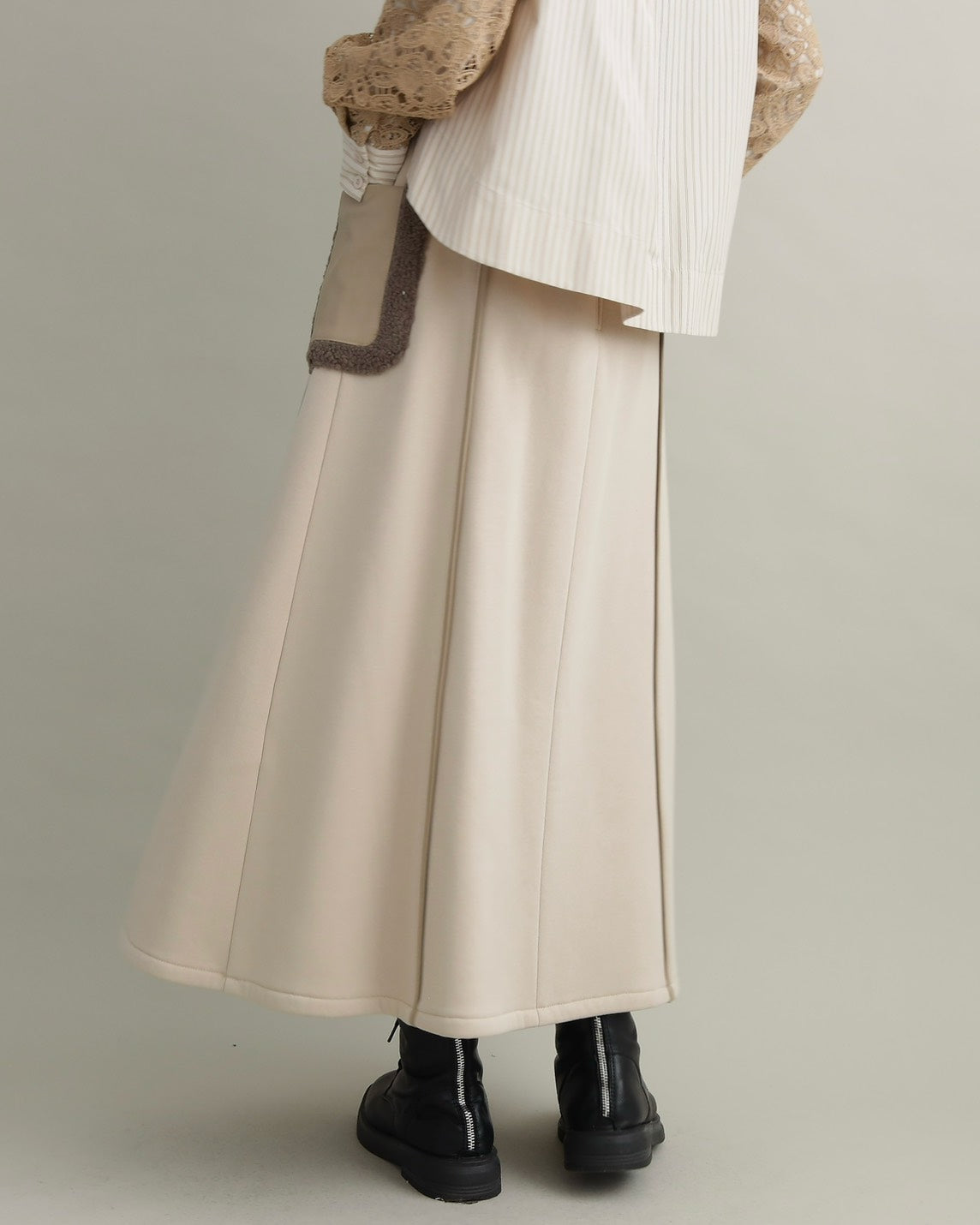 ボアポケットロングスカート