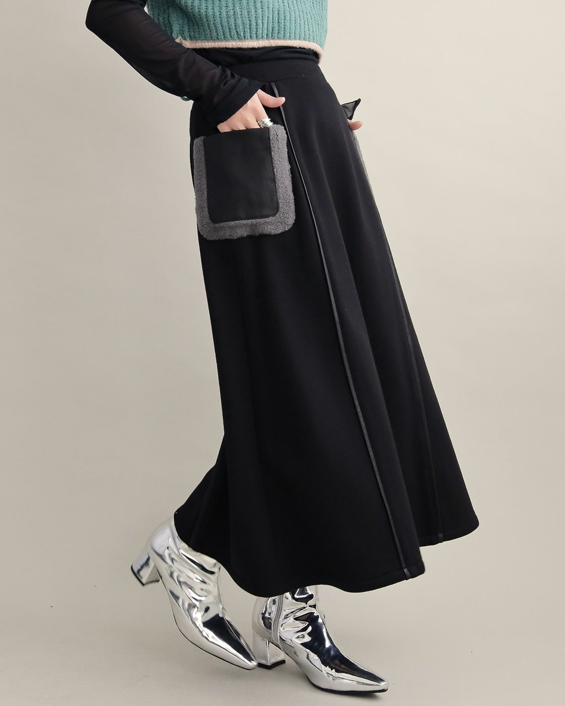 ボアポケットロングスカート