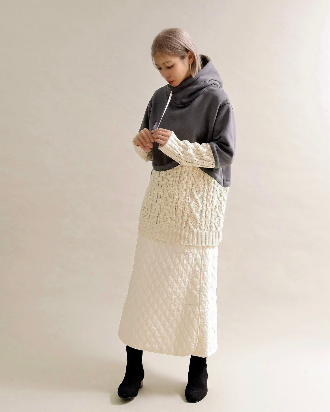 ケーブルニット切替フーディープルオーバー