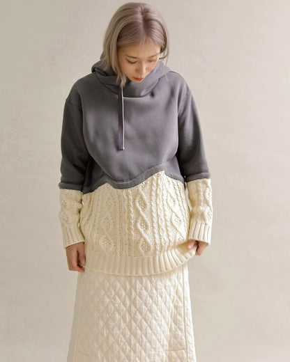 ケーブルニット切替フーディープルオーバー